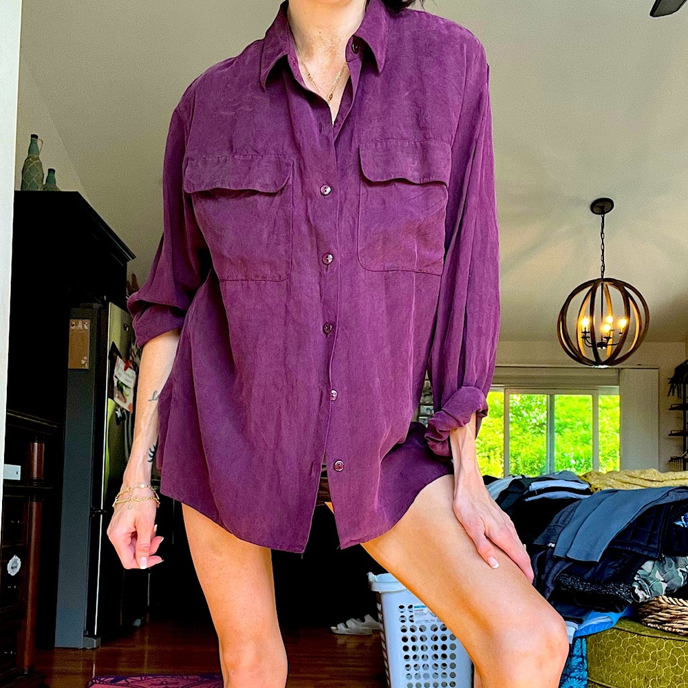 Liz Claiborne 100% silk purple button down size medium